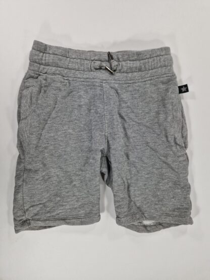 Molo Shorts - str. 122 - Næsten som ny