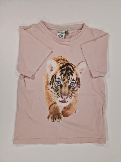 Andet T-Shirt - str. 116/122 - God men brugt
